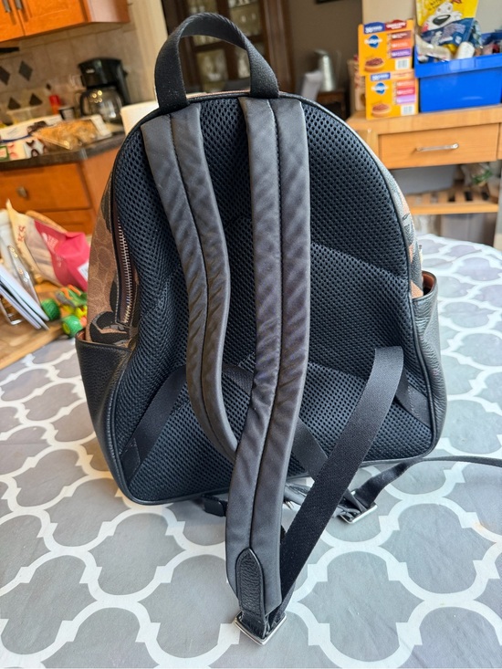 coach court backpack in signature canvas Outlet - Multi Court Backpack In Blocked Signature coated canvas and Size:1 1/2oz SHORE FISHING